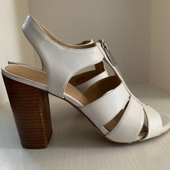MICHAEL KORS Chunky Heel Open Toe Sandals - Picture 1 of 8